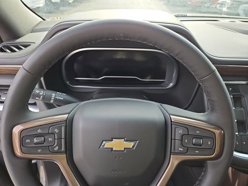 Used 2023 Chevrolet Tahoe High Country image 21