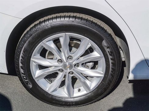 Used 2024 Chevrolet Malibu LT image 8