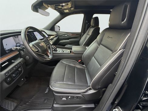 Used 2022 Cadillac Escalade ESV Premium Luxury w/ Performance Package AWD/4WD image 13