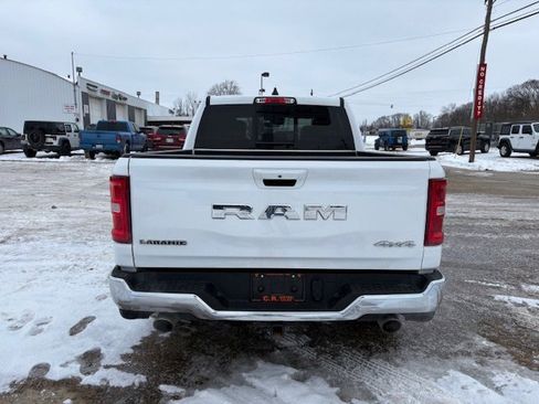 Used 2025 RAM 1500 Laramie AWD/4WD image 5