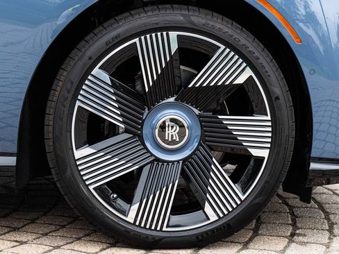 Used 2025 Rolls-Royce Spectre w/ Leather Finishing Pack AWD/4WD image 62