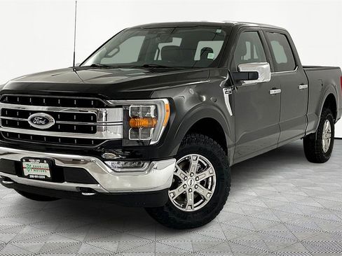Used 2021 Ford F150 Lariat image 3