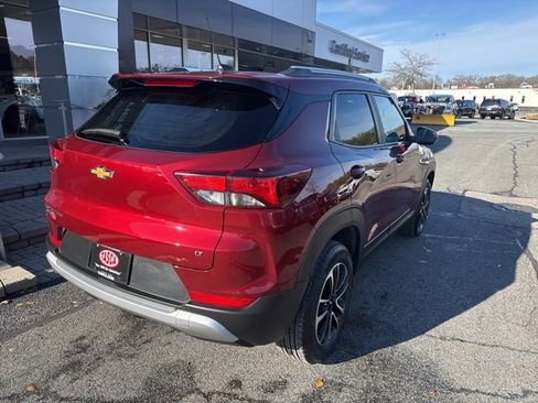 Used 2025 Chevrolet TrailBlazer LT image 9