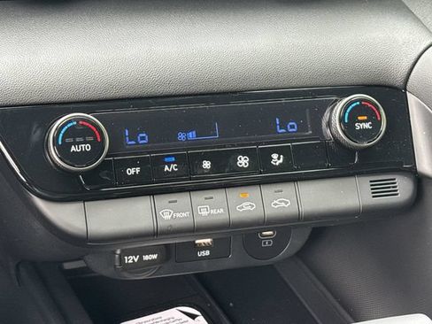 New 2026 Hyundai Elantra Sport FWD image 30