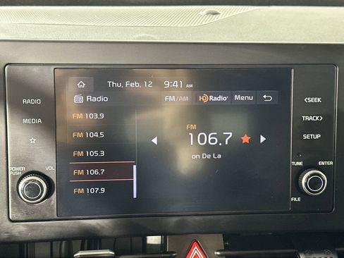 Used 2024 Kia Sportage LX image 18