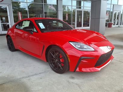 New 2025 Toyota GR86 Premium w/ Performance Package