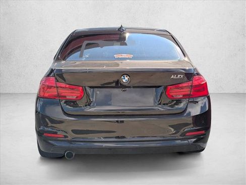 Used 2017 BMW 320i Sedan image 5
