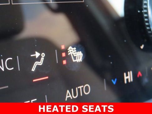 Used 2026 GMC Acadia Elevation image 4