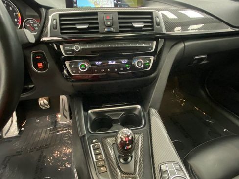 Used 2018 BMW M3 w/ Executive Package RWD image 28