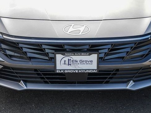 New 2026 Hyundai Elantra SEL Sport FWD image 8