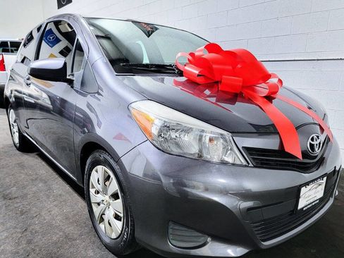 Used 2014 Toyota Yaris L image 27
