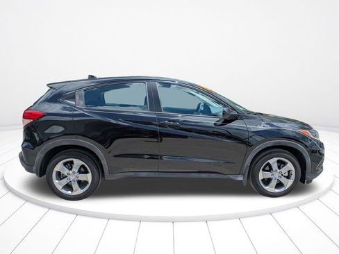 Used 2019 Honda HR-V LX image 3