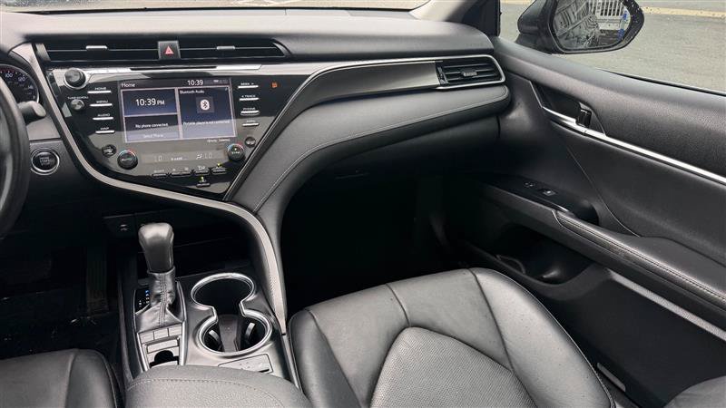 Used 2019 Toyota Camry XSE FWD image 19