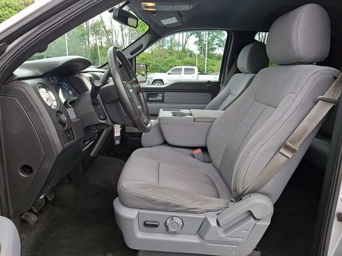 Used 2014 Ford F150 XLT w/ Equipment Group 302A Luxury AWD/4WD image 13