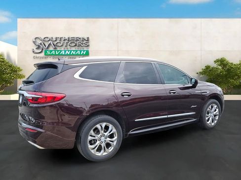 Used 2020 Buick Enclave Avenir w/ Avenir Technology Package AWD/4WD image 5