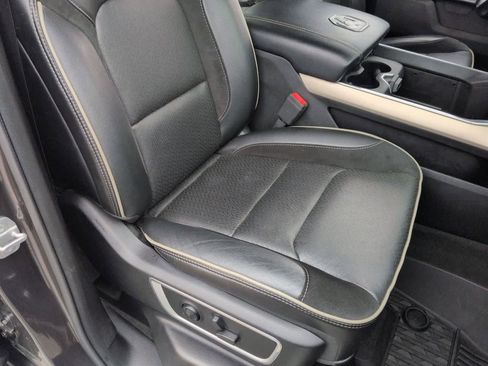 Certified 2021 RAM 1500 Laramie image 21