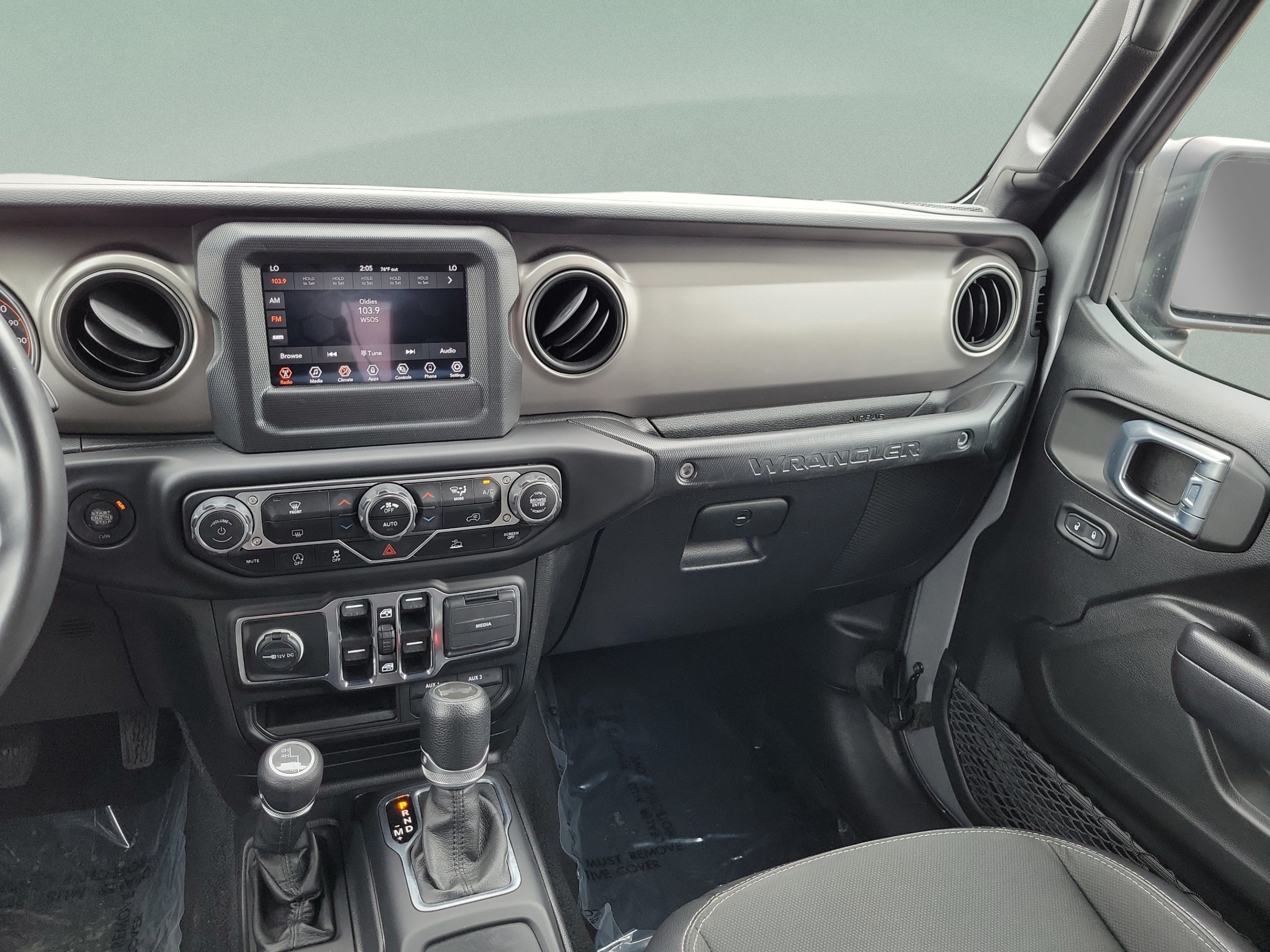 Used 2021 Jeep Wrangler Unlimited Sport AWD/4WD image 17