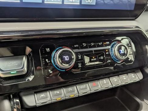 Certified 2023 GMC Sierra 1500 AT4X AWD/4WD image 23