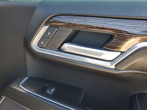 Used 2023 GMC Sierra 1500 Elevation image 49