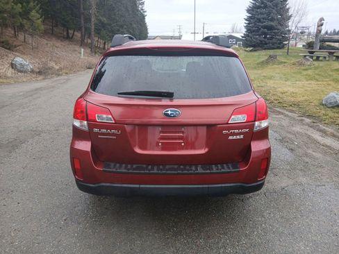 Used 2013 Subaru Outback 2.5i Premium w/ All-Weather Pkg image 5