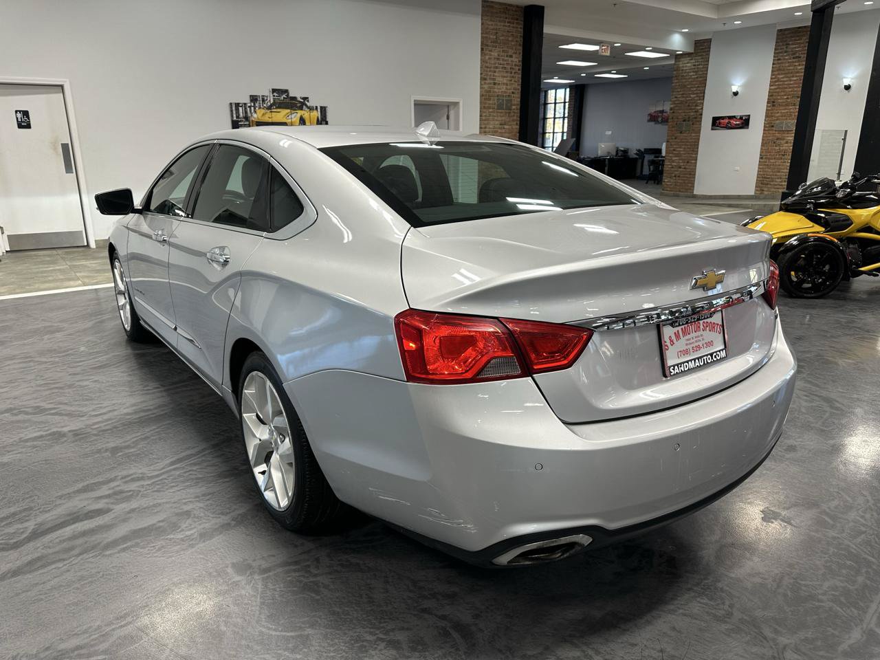 Used 2014 Chevrolet Impala LTZ FWD image 8