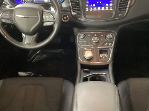 Used 2016 Chrysler 200 S w/ Comfort Group image 21