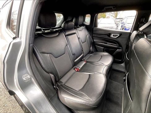 Used 2022 Jeep Compass Altitude image 16