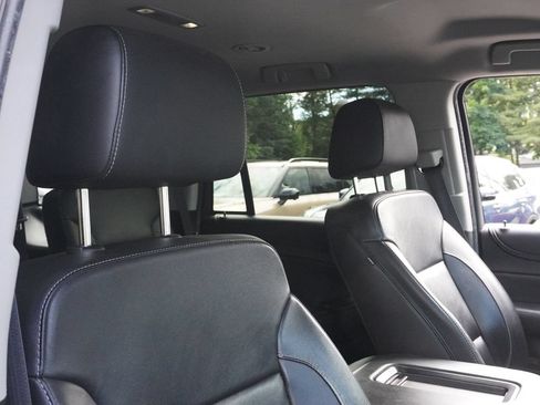 Used 2018 Chevrolet Tahoe LT AWD/4WD image 34