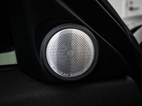 Used 2023 Land Rover Range Rover Evoque R-Dynamic SE image 26