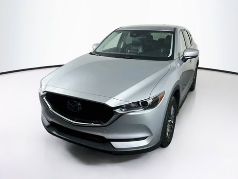 Used 2020 MAZDA CX-5 Touring FWD image 3