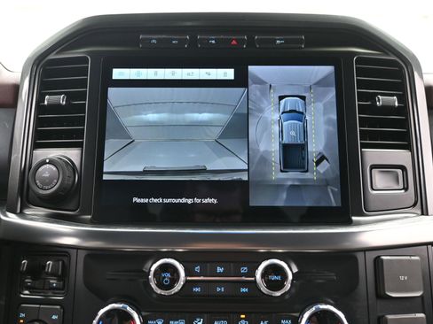 Used 2023 Ford F150 Lariat w/ Equipment Group 502A High image 31