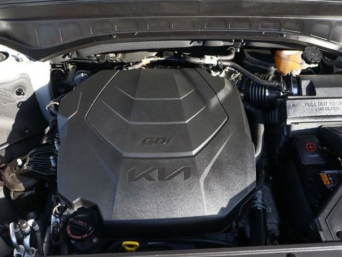 Used 2022 Kia Telluride EX w/ EX Premium Package image 12