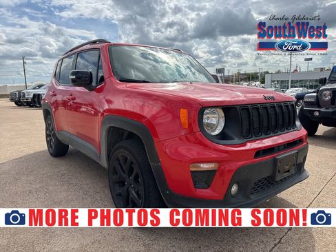 Used 2022 Jeep Renegade Altitude image 1