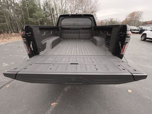 New 2025 GMC Sierra EV Denali image 31