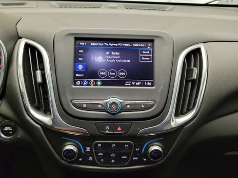 Used 2023 Chevrolet Equinox LT image 25