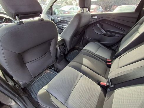 Used 2018 Ford Escape SE image 12