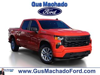 Used 2022 Chevrolet Silverado 1500 Custom image 1