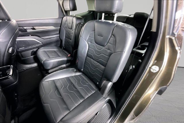 Used 2020 Kia Telluride SX w/ SX Prestige Package AWD/4WD image 21