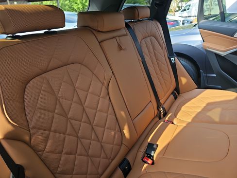 Certified 2026 BMW X5 sDrive40i w/ M Sport Package RWD image 12