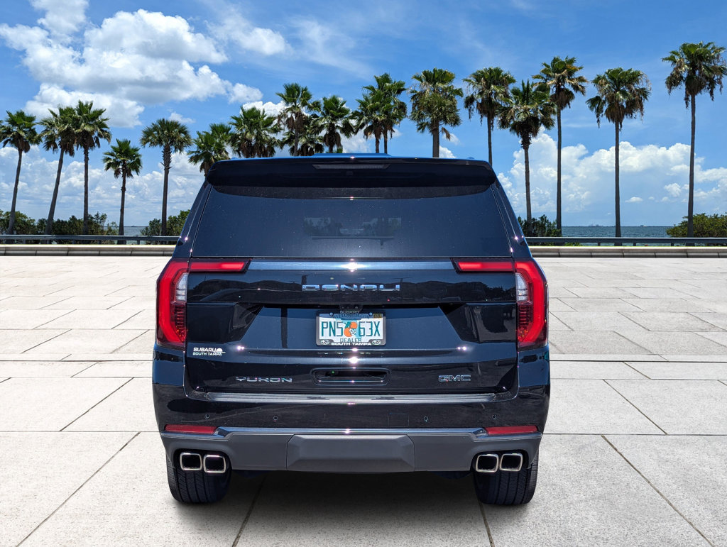Used 2025 GMC Yukon XL Denali Ultimate AWD/4WD image 7