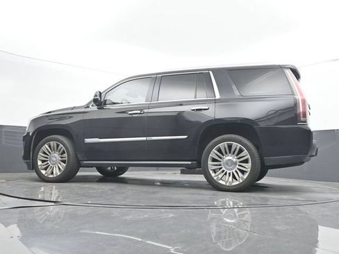 Used 2016 Cadillac Escalade Premium AWD/4WD image 28