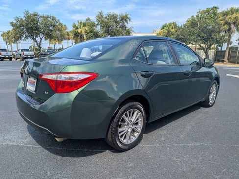 Used 2015 Toyota Corolla LE FWD image 4