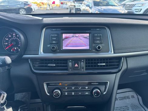 Used 2016 Kia Optima LX image 14