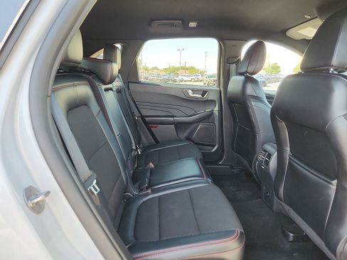Used 2025 Ford Escape ST-Line AWD/4WD image 14