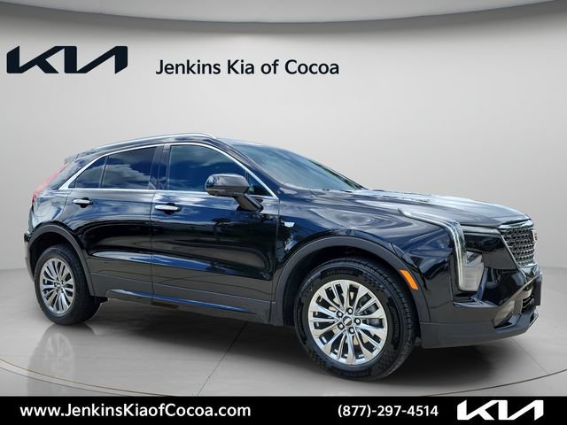 Used 2025 Cadillac XT4 Premium Luxury AWD/4WD image 1