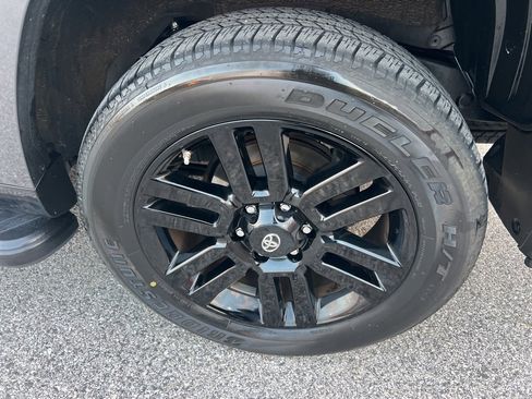 Used 2020 Toyota 4Runner Nightshade image 18