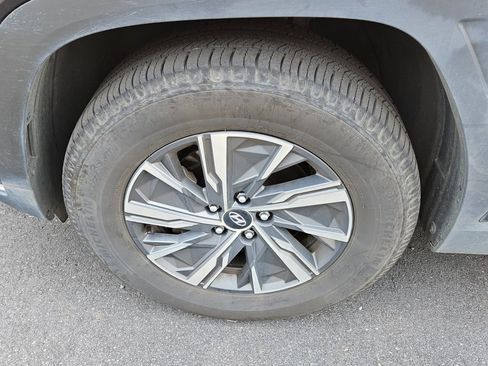 Used 2022 Hyundai Tucson Blue image 9