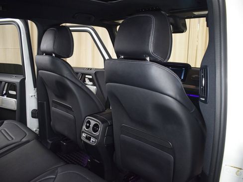 Used 2021 Mercedes-Benz G 550 image 18