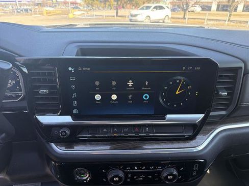 Used 2022 Chevrolet Silverado 1500 LT image 34