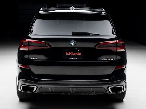 Used 2023 BMW X5 M50i w/ Executive Package image 24